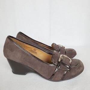 Softshoe by Medicus Pride leather heeled Mary jane pilgrim slip on shoes